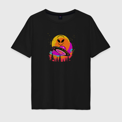 Мужская футболка хлопок Oversize Нло над лесом, цвет черный