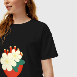 Женская футболка хлопок Oversize Анатомическое сердце в цветах и листьях - фото 2