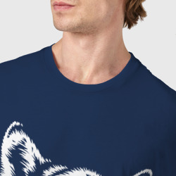 Футболка с принтом Голова волка Wolf head для мужчины, вид на модели спереди №4. Цвет основы: темно-синий