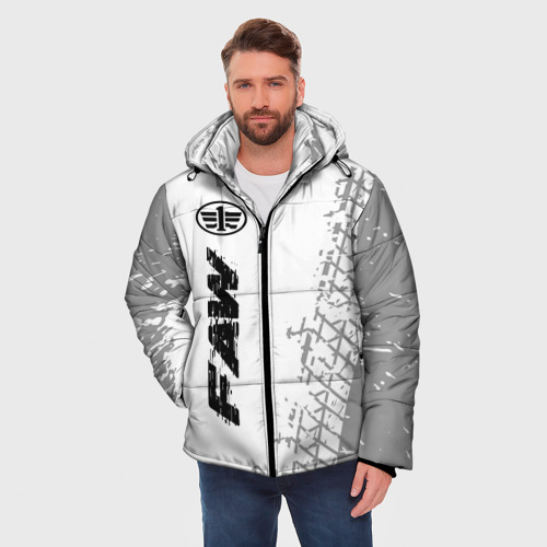 Мужская зимняя куртка 3D с принтом FAW speed на светлом фоне со следами шин: по-вертикали, фото на моделе #1