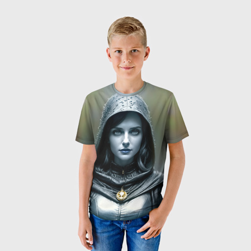 Детская футболка 3D с принтом Девушка с синими губами в чёрном плаще, фото на моделе #1