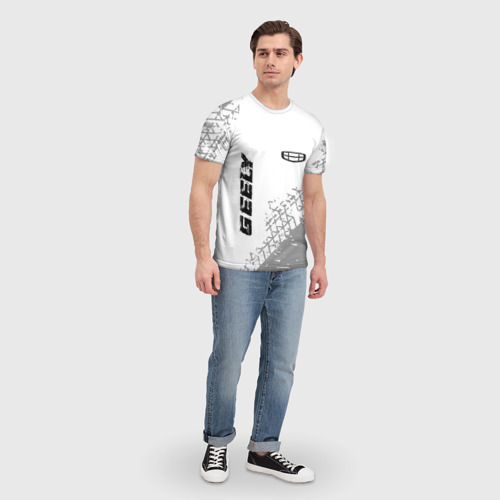 Мужская футболка 3D с принтом Geely speed на светлом фоне со следами шин: надпись, символ, вид сбоку #3