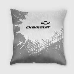 Подушка 3D Chevrolet Speed на светлом фоне со следами шин: символ сверху