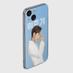 Чехол для iPhone 15 силиконовый с защитой камеры Flower of Evil - фото 2