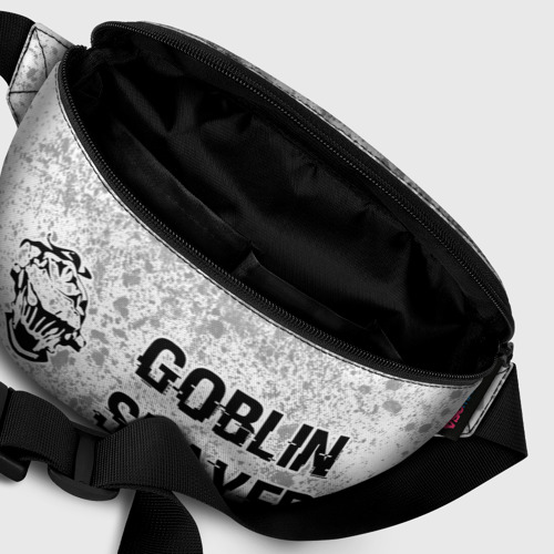 Поясная сумка 3D Goblin Slayer glitch на светлом фоне: надпись и символ - фото 7