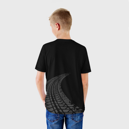 Детская футболка 3D с принтом Jaguar speed на темном фоне со следами шин: надпись, символ, вид сзади #2