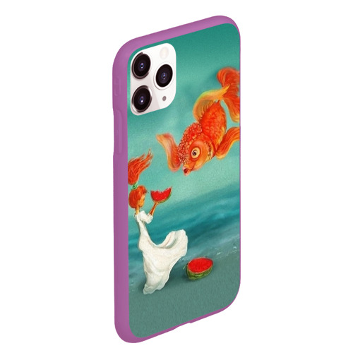 Чехол для iPhone 11 Pro Max матовый Девочка с арбузом и золотая рыбка, цвет фиолетовый - фото 3