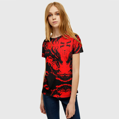 Женская футболка 3D с принтом Черный дракон на красном небе, фото на моделе #1