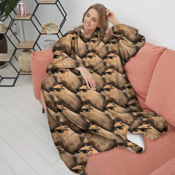 Плед с рукавами Крутая капибара - мем - фото 2