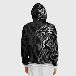 Толстовка с принтом Балдурс гейт 3 - черный дракон для мужчины, вид на модели сзади №2. Цвет основы: белый