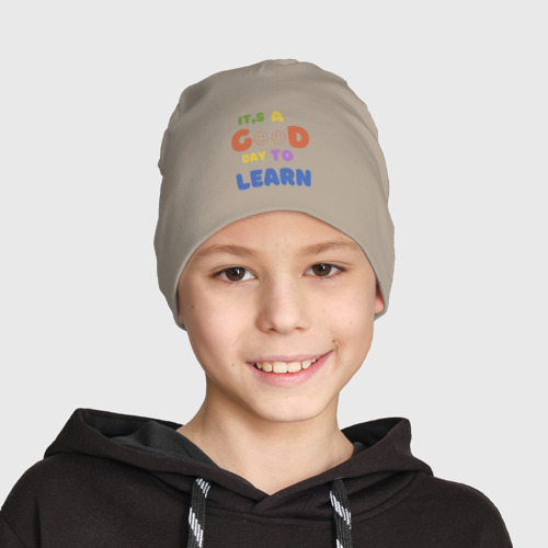 Детская шапка демисезонная Хороший день для учебы, цвет миндальный - фото 3