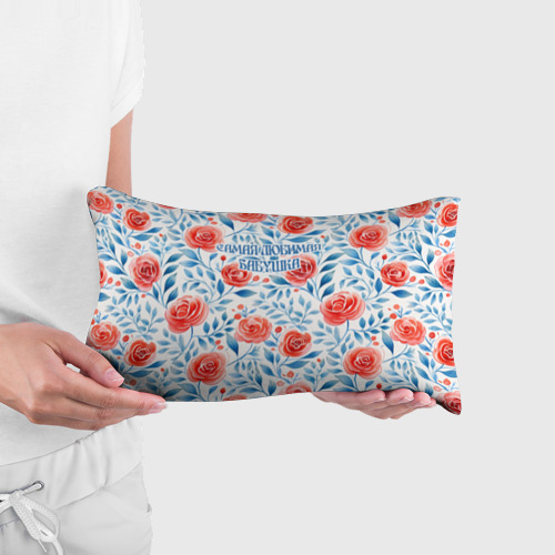 Подушка 3D антистресс Самая любимая бабушка - красно-синий цветочный паттерн - фото 3