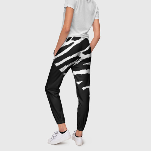 Женские брюки 3D с принтом Полосы зебры с черным, вид сзади #2