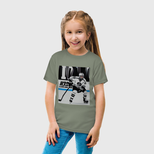 Детская футболка хлопок Хоккеист на льду, цвет авокадо - фото 5