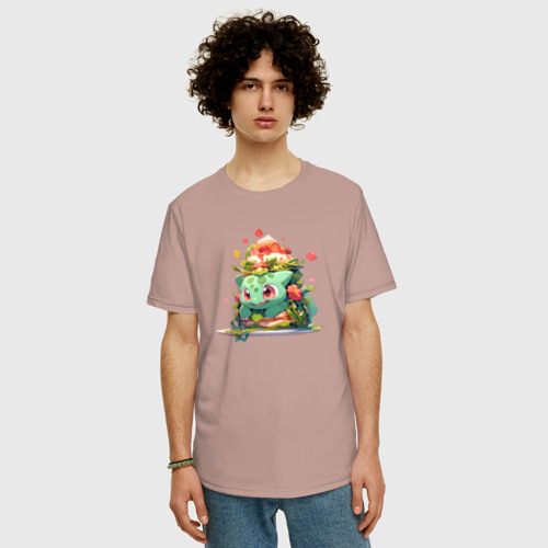 Мужская футболка хлопок Oversize с принтом Малыш Бульбазавр, фото на моделе #1