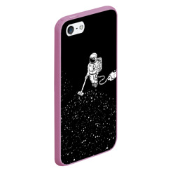 Чехол для iPhone 5/5S матовый Космонавт пылесосит звезды - фото 2