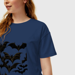 Женская футболка хлопок Oversize Стая летучих мышей - фото 2