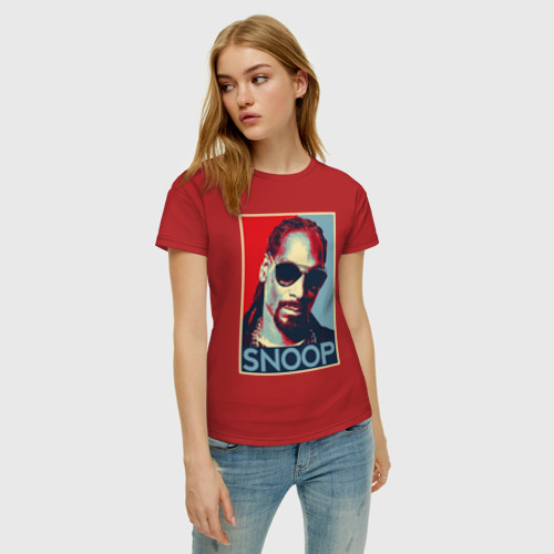 Женская футболка хлопок с принтом Snoop, фото на моделе #1