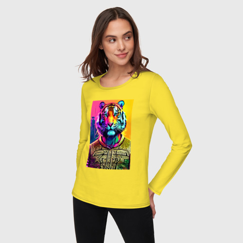 Женский лонгслив хлопок Городской тигр - нейросеть, цвет желтый - фото 3