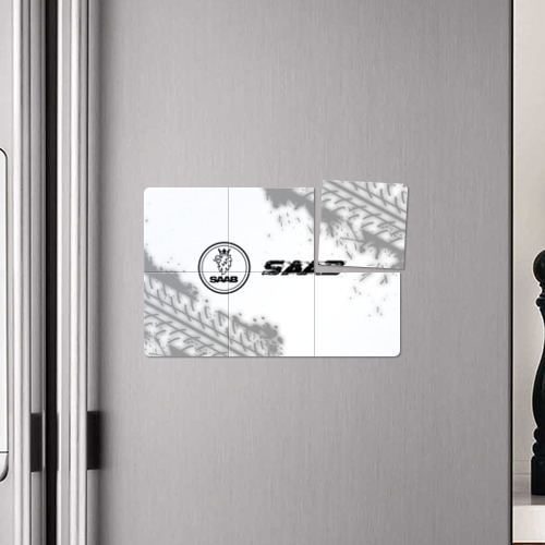 Магнитный плакат 3Х2 Saab speed на светлом фоне со следами шин: надпись и символ - фото 4