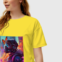 Женская футболка хлопок Oversize Девушка в противогазе в окружении бабочек - фото 2