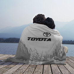 Плед 3D Toyota speed на светлом фоне со следами шин: символ сверху - фото 2