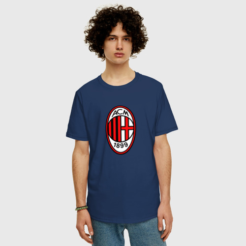 Мужская футболка хлопок Oversize с принтом Футбольный клуб Milan, фото на моделе #1