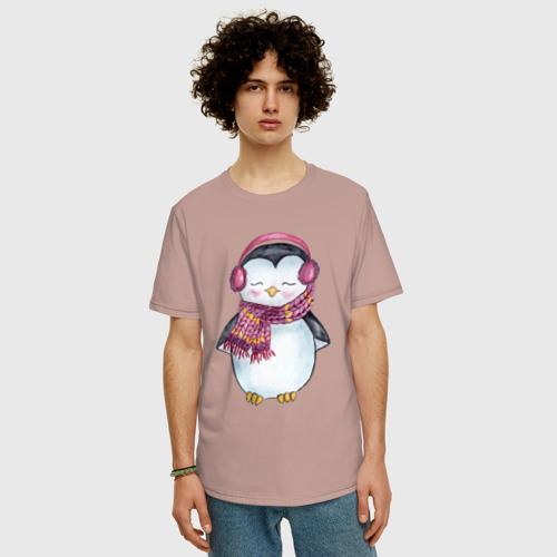 Мужская футболка хлопок Oversize с принтом Милый пингвин в наушниках, фото на моделе #1