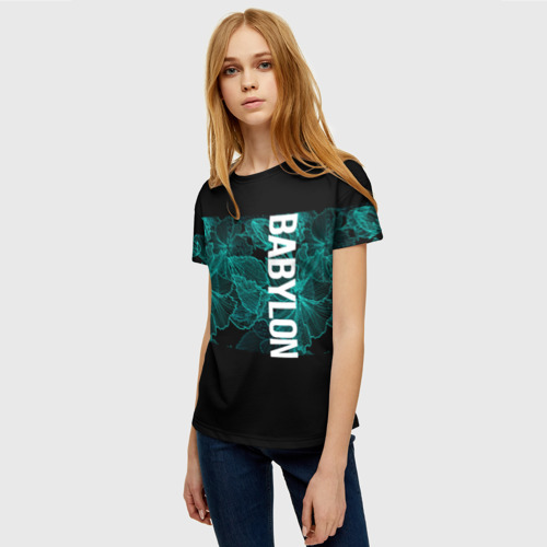Женская футболка 3D с принтом Вавилон на фоне цветочных узоров, фото на моделе #1