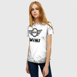 Женская футболка 3D Mini speed на светлом фоне со следами шин - фото 2