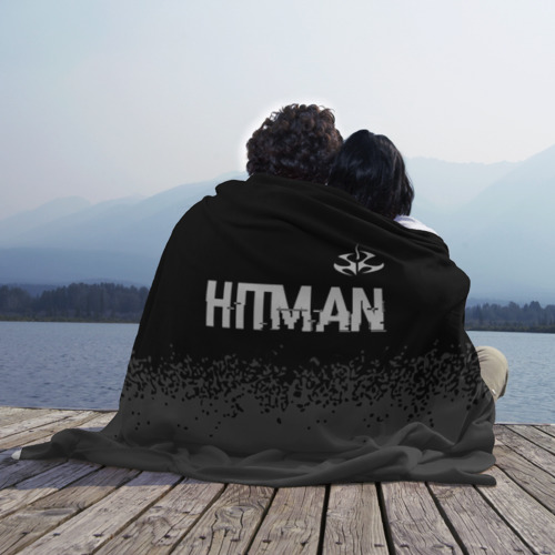 Плед 3D Hitman glitch на темном фоне: символ сверху, цвет 3D (велсофт) - фото 3