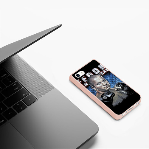 Чехол для iPhone 5/5S матовый Фёдор Емельяненко - последний император, цвет светло-розовый - фото 5