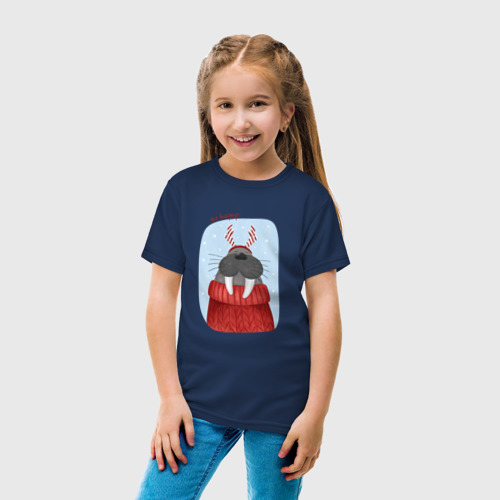 Детская футболка хлопок с принтом Счастливый морж, вид сбоку #3