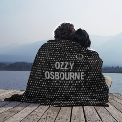 Плед 3D Ozzy Osbourne glitch на темном фоне посередине - фото 2