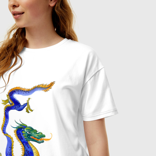 Женская футболка хлопок Oversize с принтом Кобальтовый дракон, фото на моделе #1