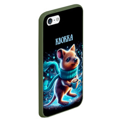 Чехол для iPhone 5/5S матовый Маленькое кенгуру квокка в шарфике - фото 2