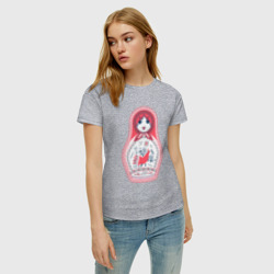 Женская футболка хлопок Матрешка красно черная с птицей петух - фото 2
