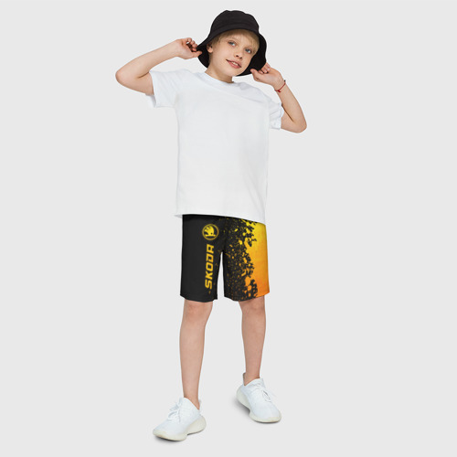 Детские спортивные шорты 3D Skoda - gold gradient по-вертикали, цвет 3D печать - фото 3
