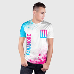 Футболка с принтом Paramore neon gradient style вертикально для мужчины, вид на модели спереди №2. Цвет основы: белый