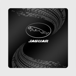 Магнит виниловый Квадрат Jaguar speed на темном фоне со следами шин