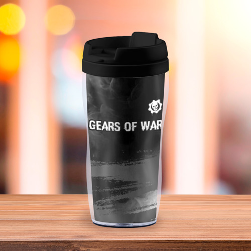 Термокружка-непроливайка Gears of War glitch на темном фоне посередине - фото 3