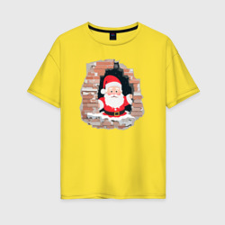 Женская футболка хлопок Oversize Дедушка мороз из стены