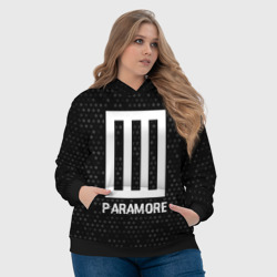 Толстовка с принтом Paramore glitch на темном фоне для женщины, вид на модели спереди №4. Цвет основы: черный