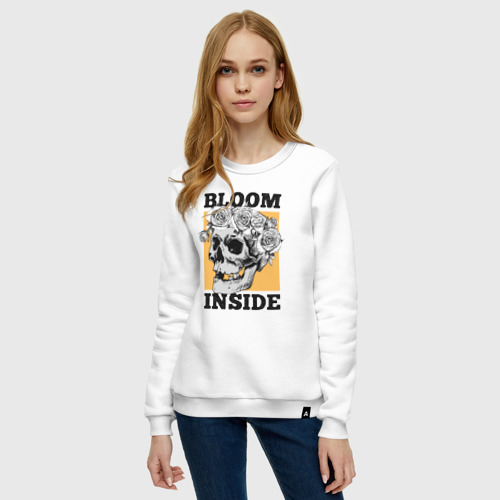 Женский свитшот хлопок Bloom inside, цвет белый - фото 3