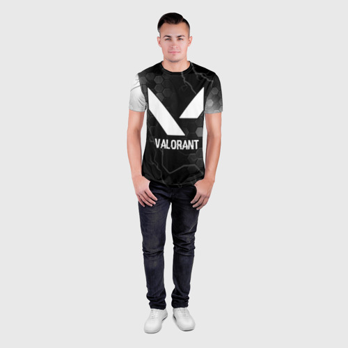 Мужская футболка 3D Slim с принтом Valorant glitch на темном фоне, вид сбоку #3