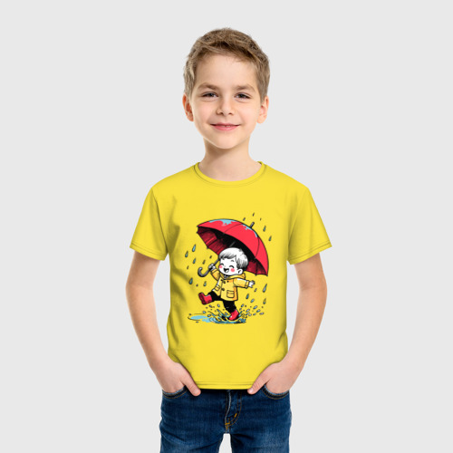 Детская футболка хлопок Прогулка под дождем, цвет желтый - фото 3