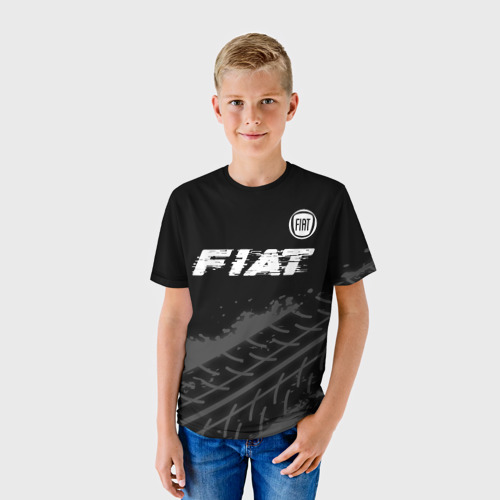 Детская футболка 3D Fiat speed на темном фоне со следами шин посередине, цвет 3D печать - фото 3