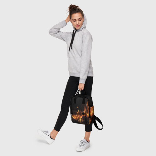 Женский рюкзак 3D с принтом Черный  фон и огонь, фото #4