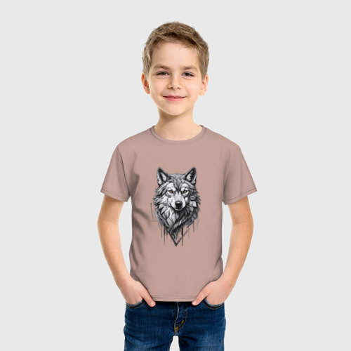 Детская футболка хлопок с принтом Волк в серых тонах, фото на моделе #1