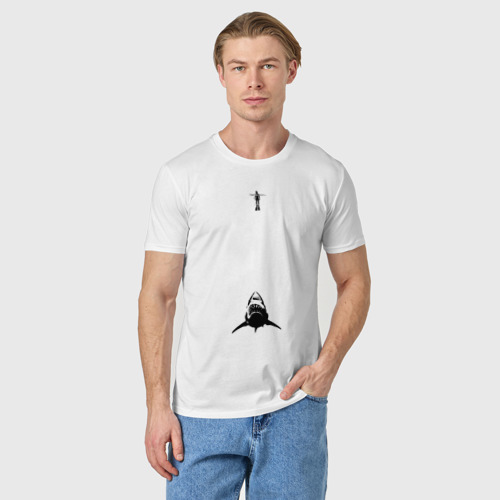 Мужская футболка хлопок Водолаз и акула, цвет белый - фото 3